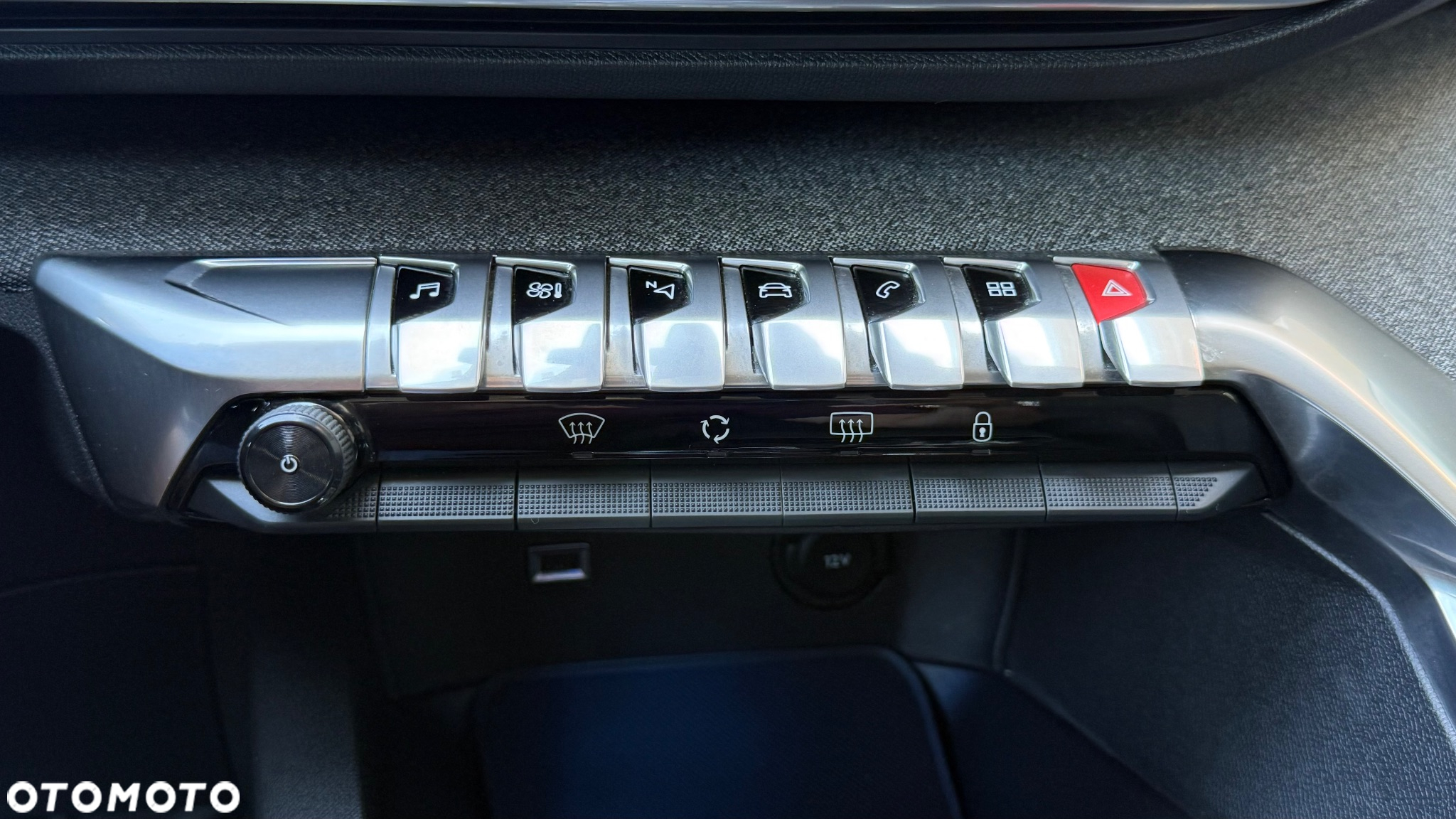Peugeot 3008 BlueHDi 130 Stop & Start EAT8 Allure - 30