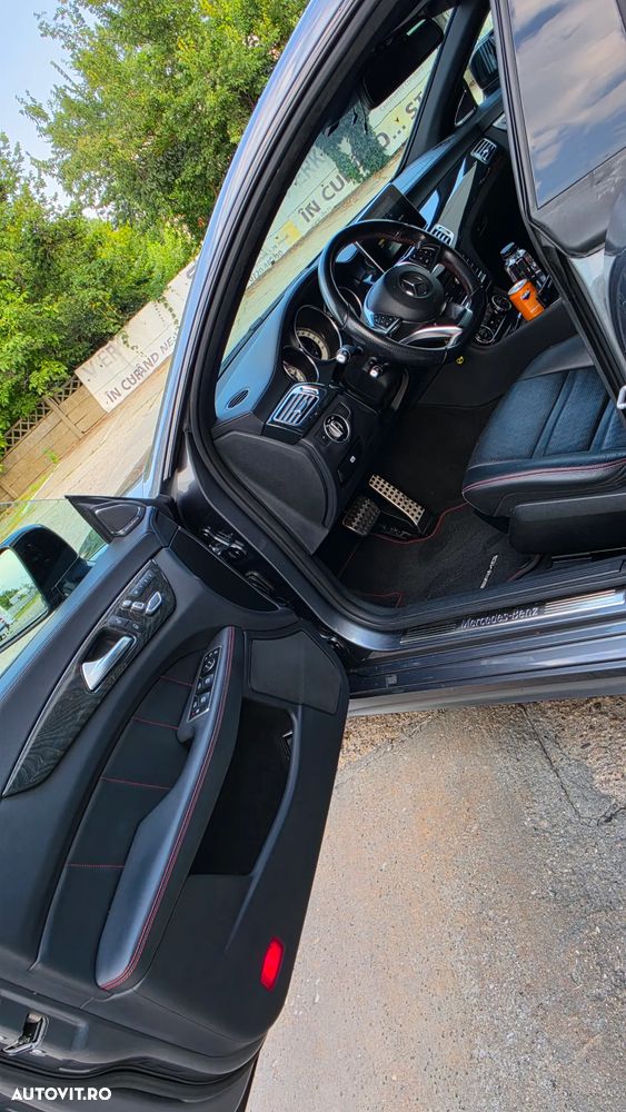 Mercedes-Benz CLS - 10