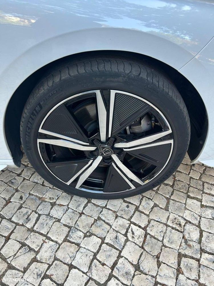 Peugeot 308 SW 1.6 Hybrid GT e-EAT8 - 19