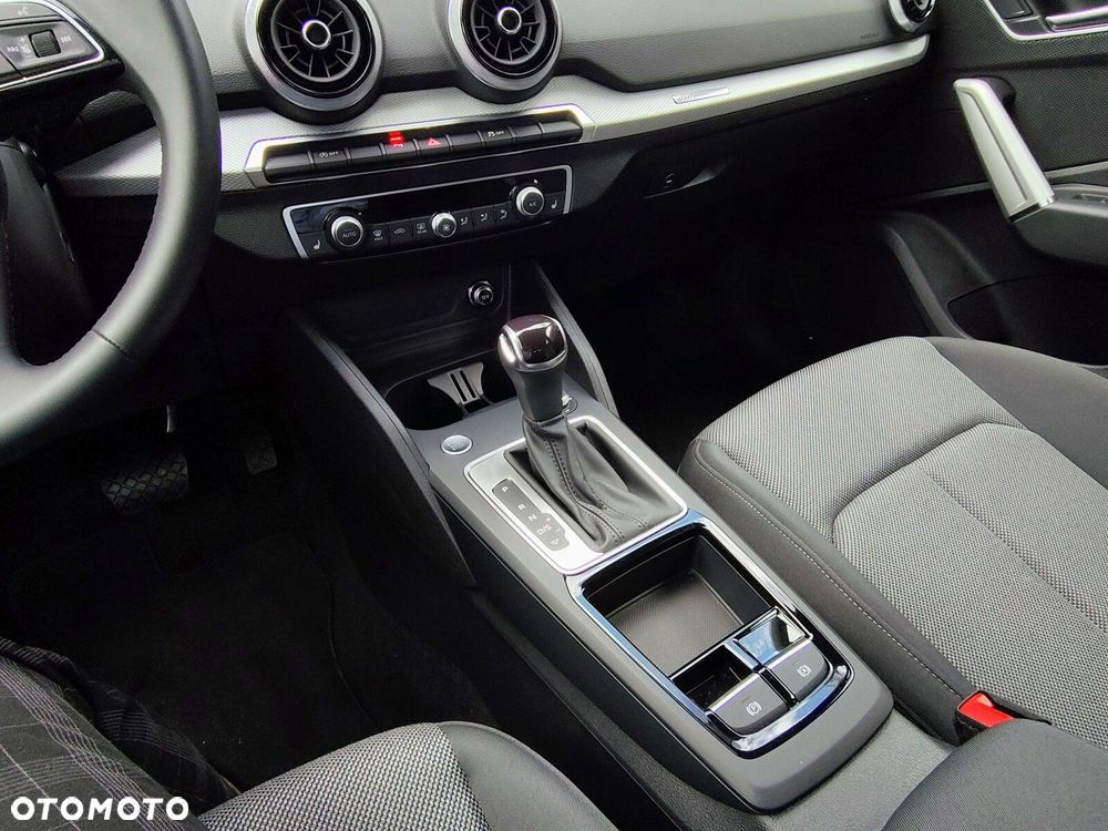 Audi Q2 35 TFSI Advanced S tronic - 18