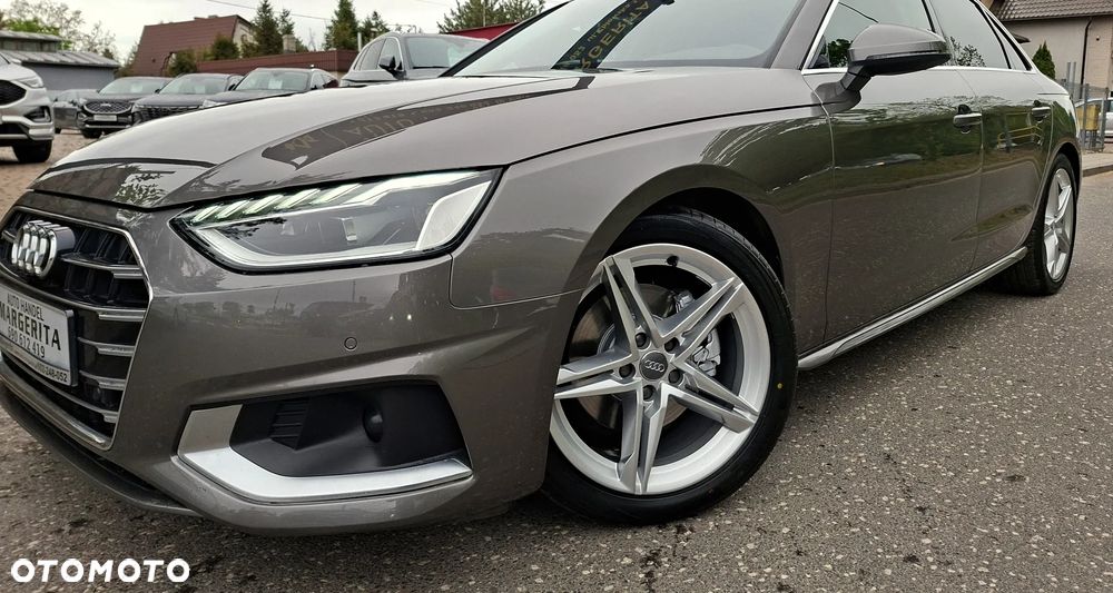 Audi A4 Limousine - 33