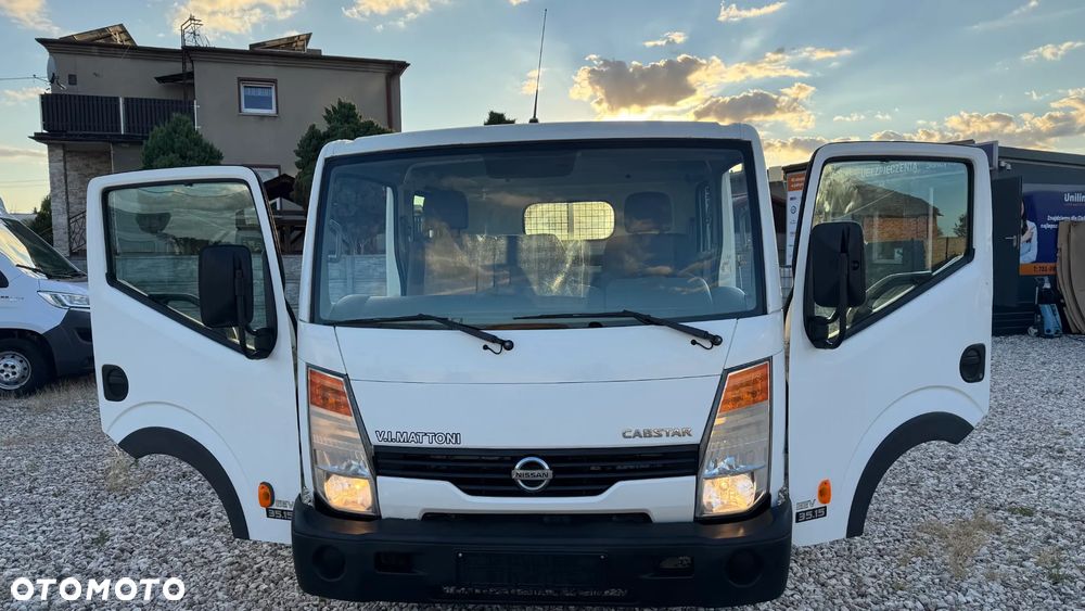 Nissan Cabstar - 3