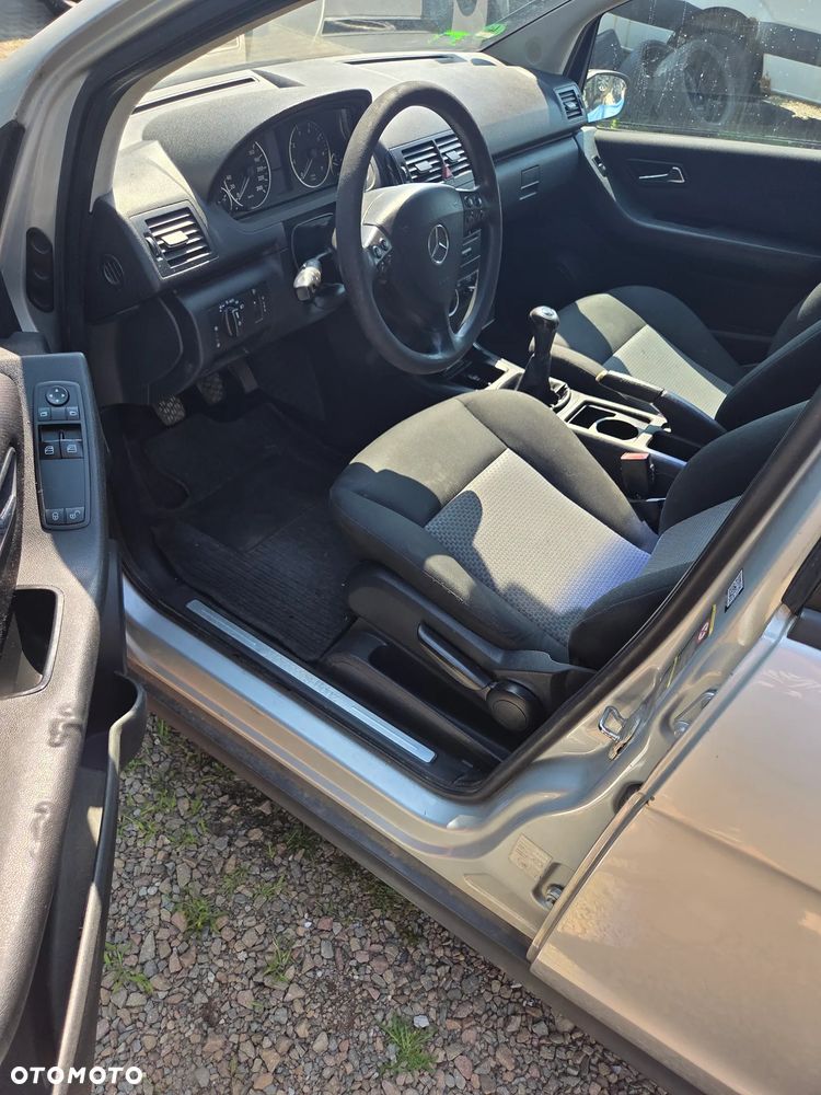 Mercedes-Benz Klasa A 150 - 5