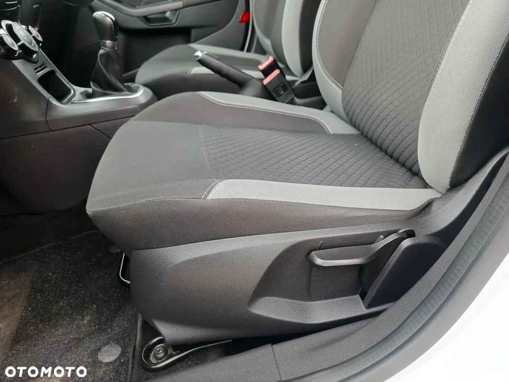 Ford Fiesta 1.0 EcoBoost Champions Edition - 21