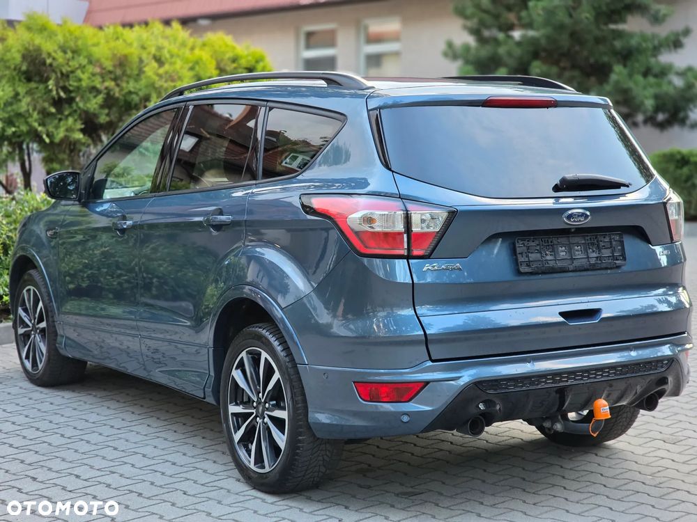 Ford Kuga 2.0 TDCi 4x4 ST-Line - 10