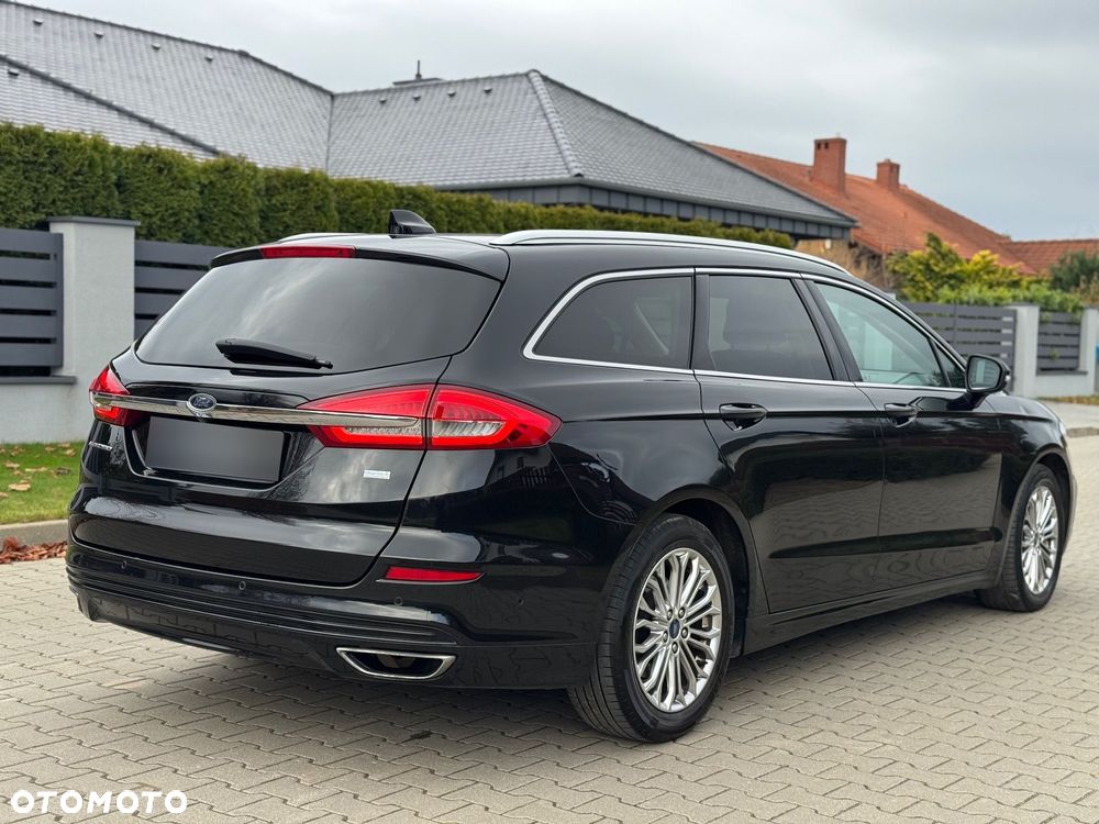 Ford Mondeo ver-2-0-ecoblue-titanium - 11