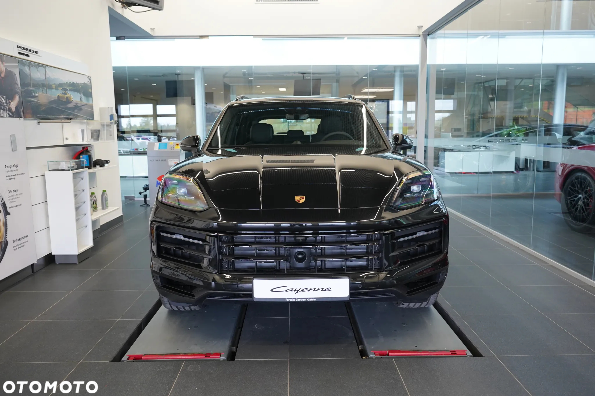 Porsche Cayenne E-Hybrid - 4