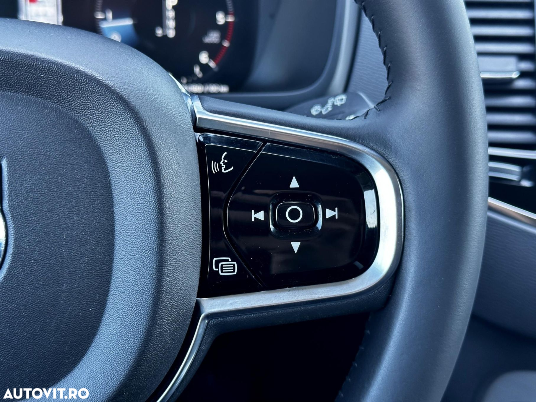 Volvo XC 90 - 20