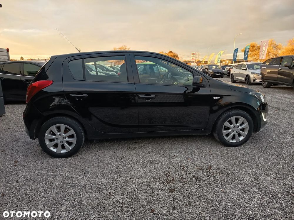 Hyundai i20 1.25 Comfort - 9