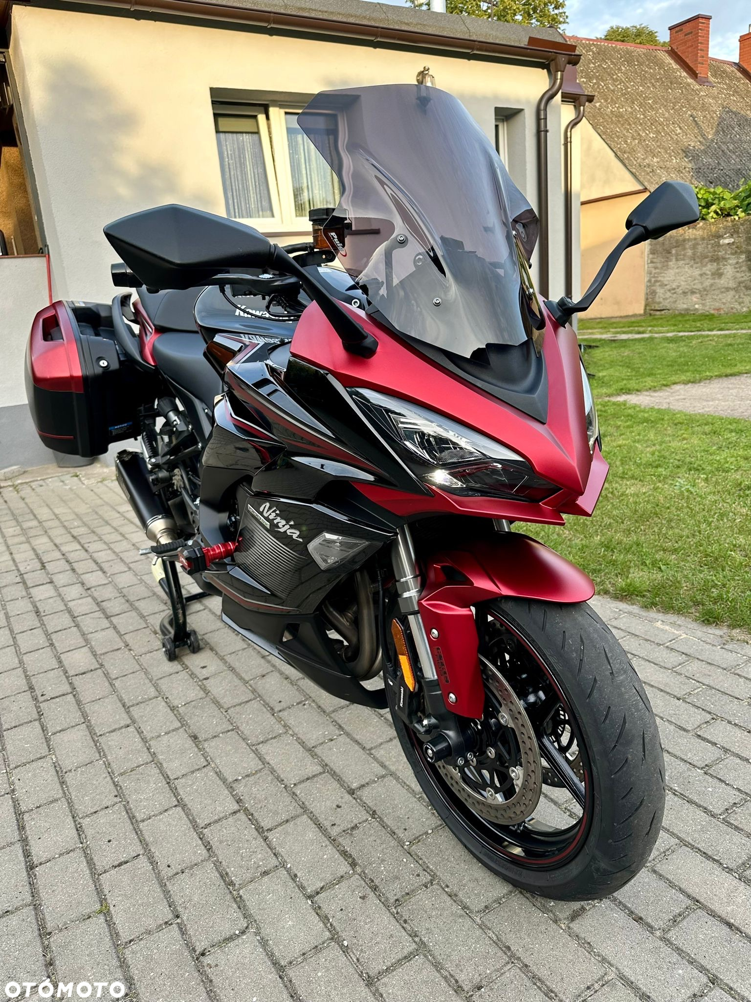 Kawasaki Ninja 1000 SX - 4