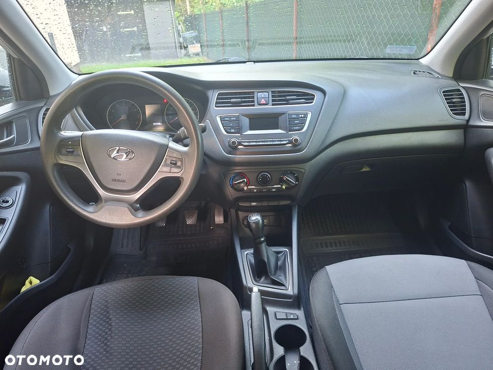 Hyundai i20 1.2 Classic Plus - 8
