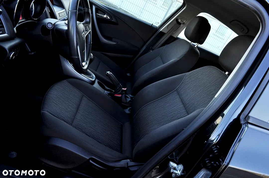 Opel Astra V 1.4 Essentia - 13