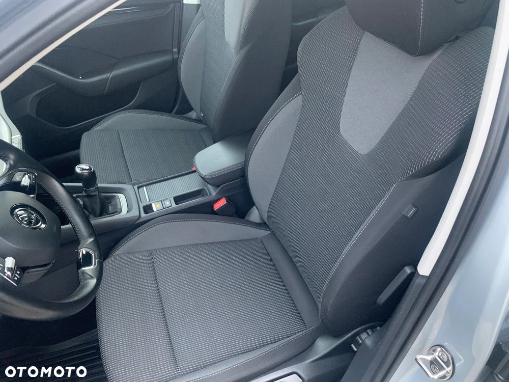 Skoda Octavia 1.5 TSI ACT Ambition - 12