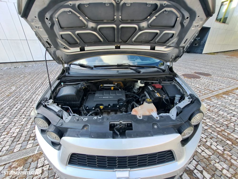 Chevrolet Aveo 1.2 LTZ - 25
