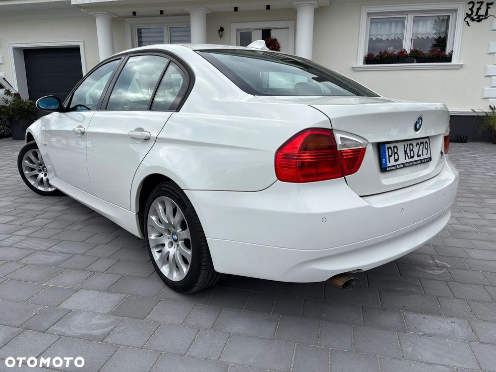 BMW Seria 3 320d - 3