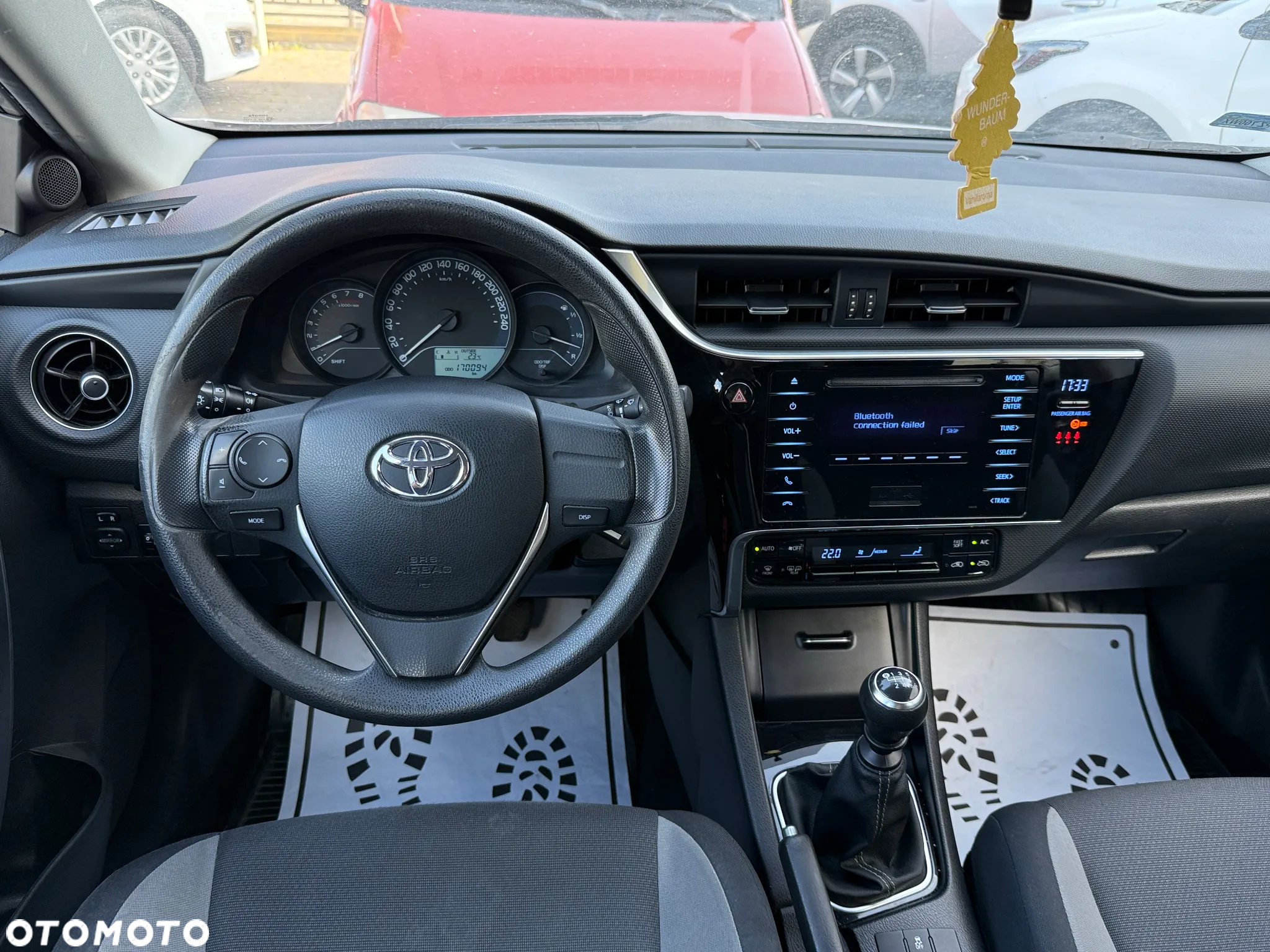 Toyota Auris 1.33 VVT-i Active - 4