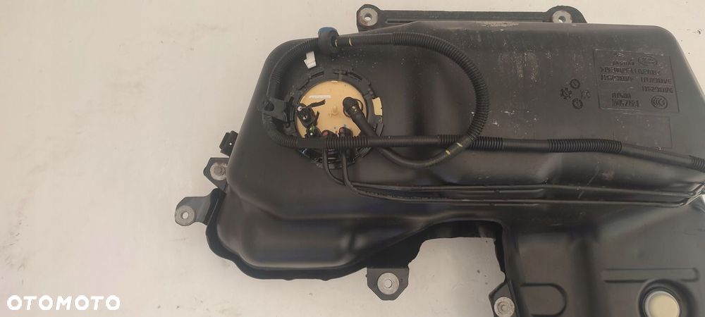 RANGE ROVER SPORT L494 LIFT ZBIORNIK BAK POMPA 3.0 - 5
