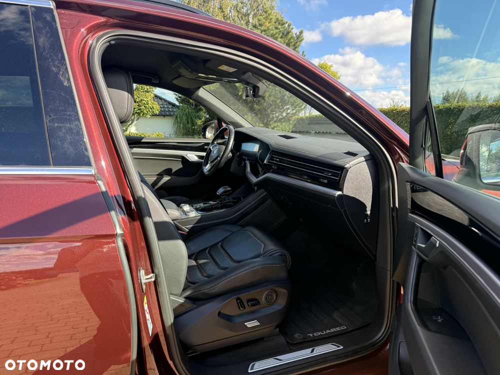 Volkswagen Touareg ver-3-0-v6-tdi-scr-4mot-elegance - 13