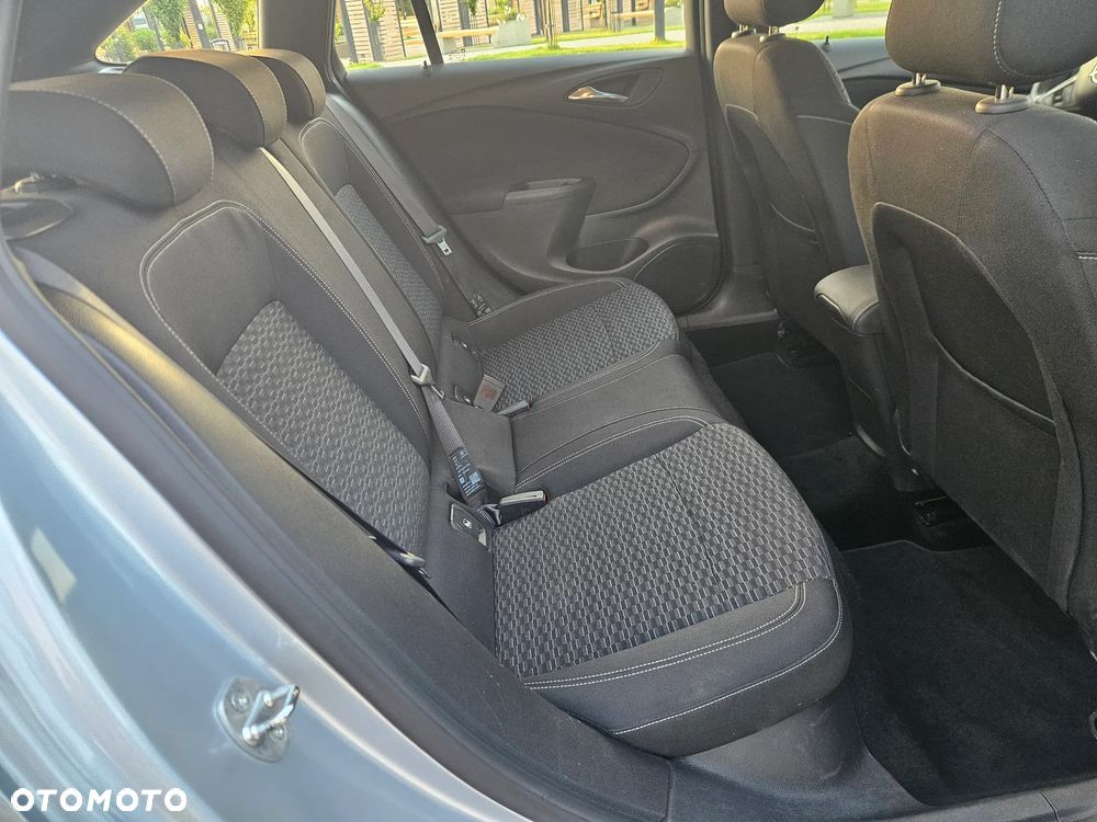 Opel Astra 1.0 Turbo Start/Stop 120 Jahre - 15