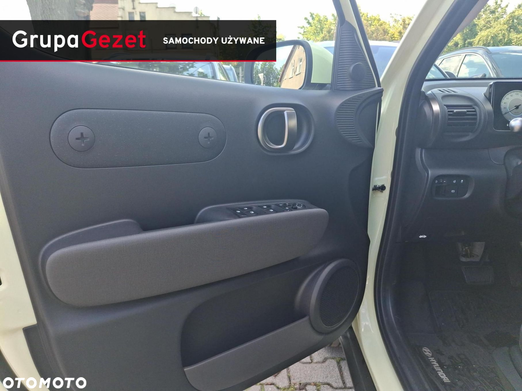 Hyundai Inster - 10