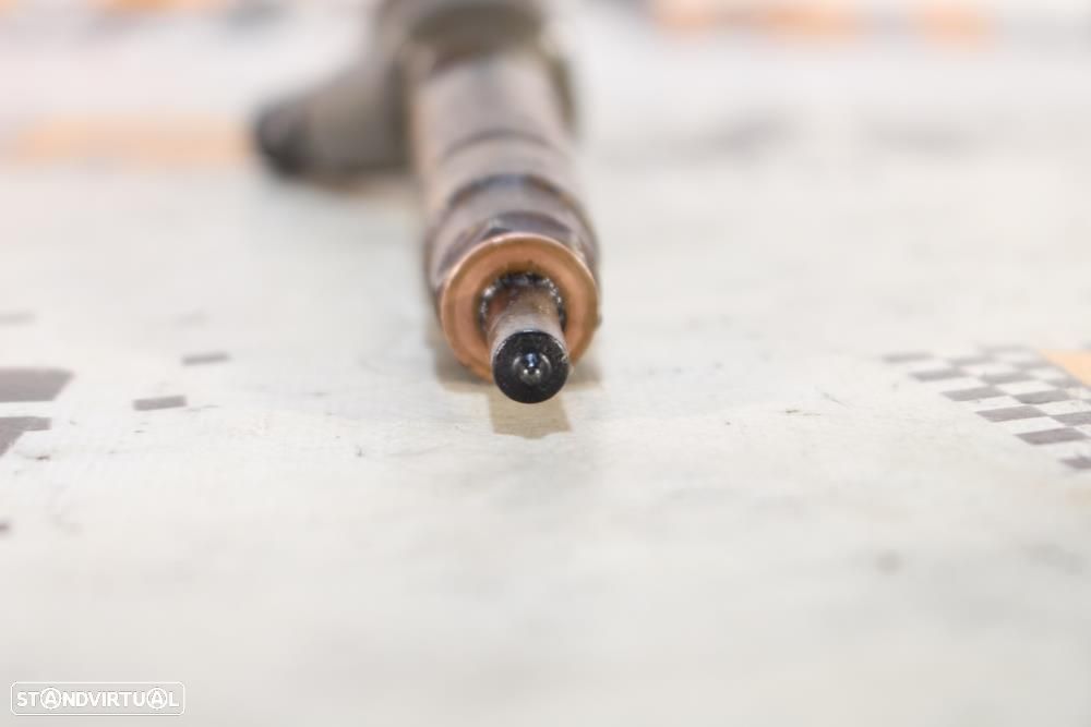 Injetor Bmw 1 (F20)  13537810702 / 7810702 / 0445110595 - 2