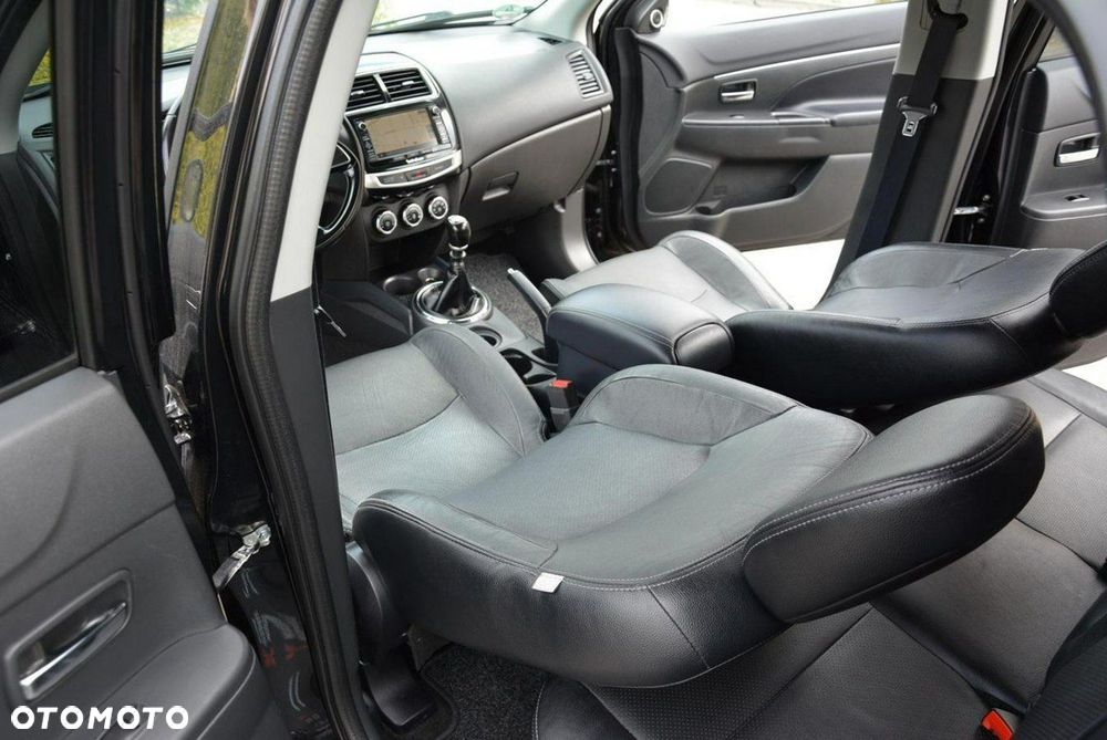 Mitsubishi ASX 1.6 DI-D 2WD Top - 23