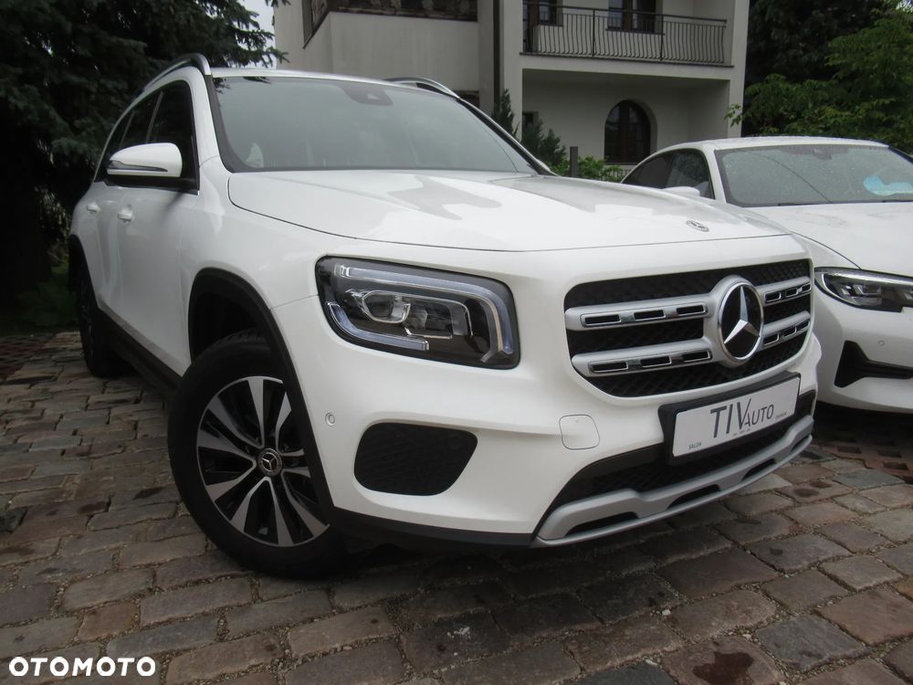 Mercedes-Benz GLB 200 7G-DCT - 2