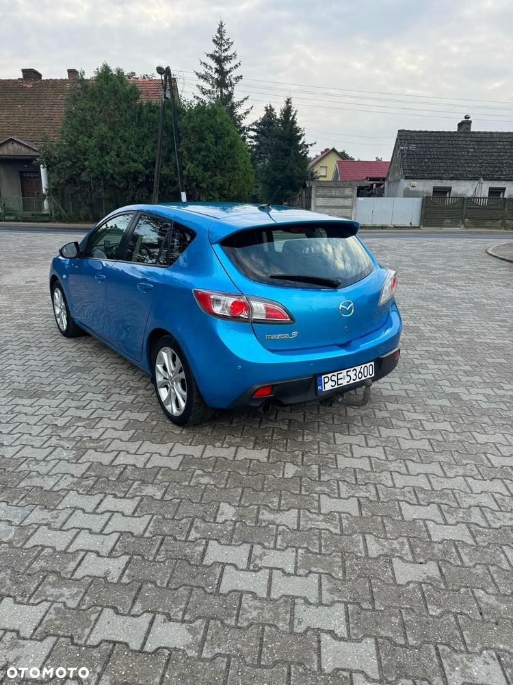 Mazda 3 2.0 Exclusive + - 5