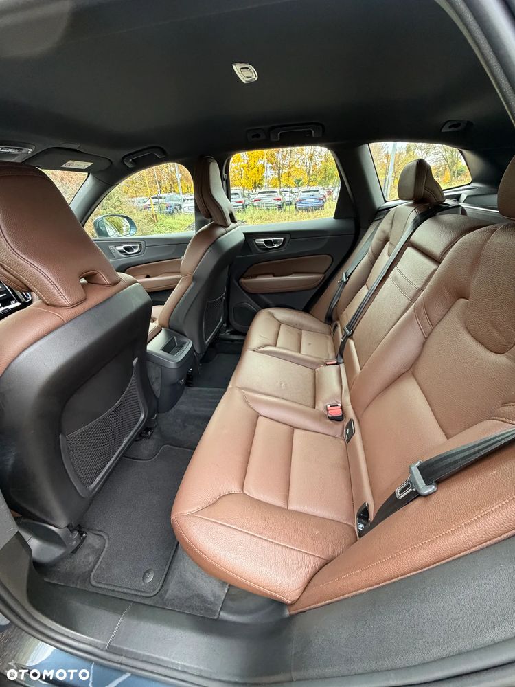 Volvo XC 60 - 7