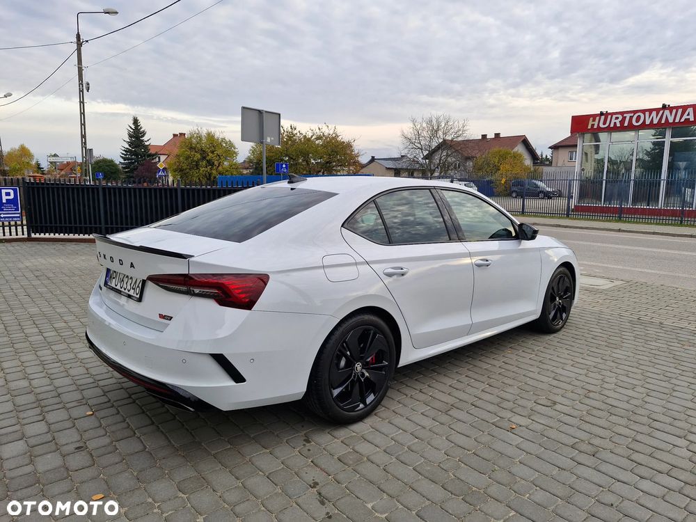 Skoda Octavia 2.0 TSI RS DSG - 6