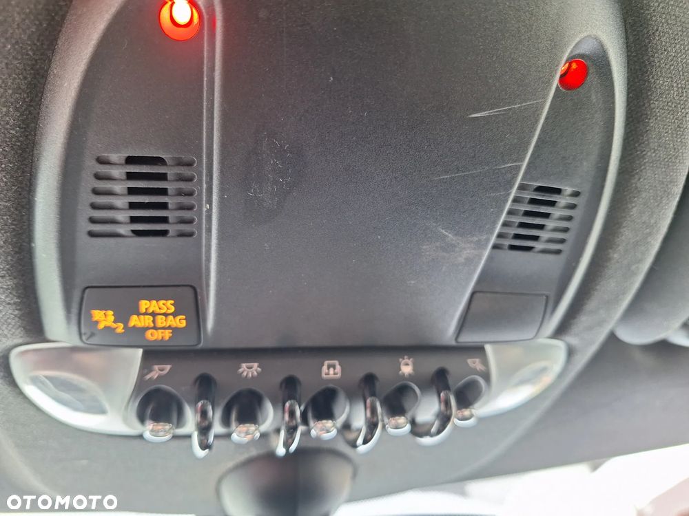 MINI Countryman - 25