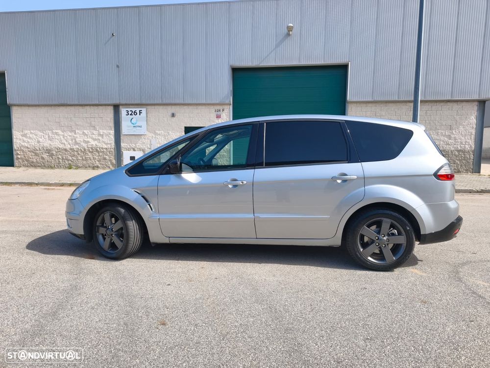 Ford S-Max 1.8 TDCi Titanium 7L - 45