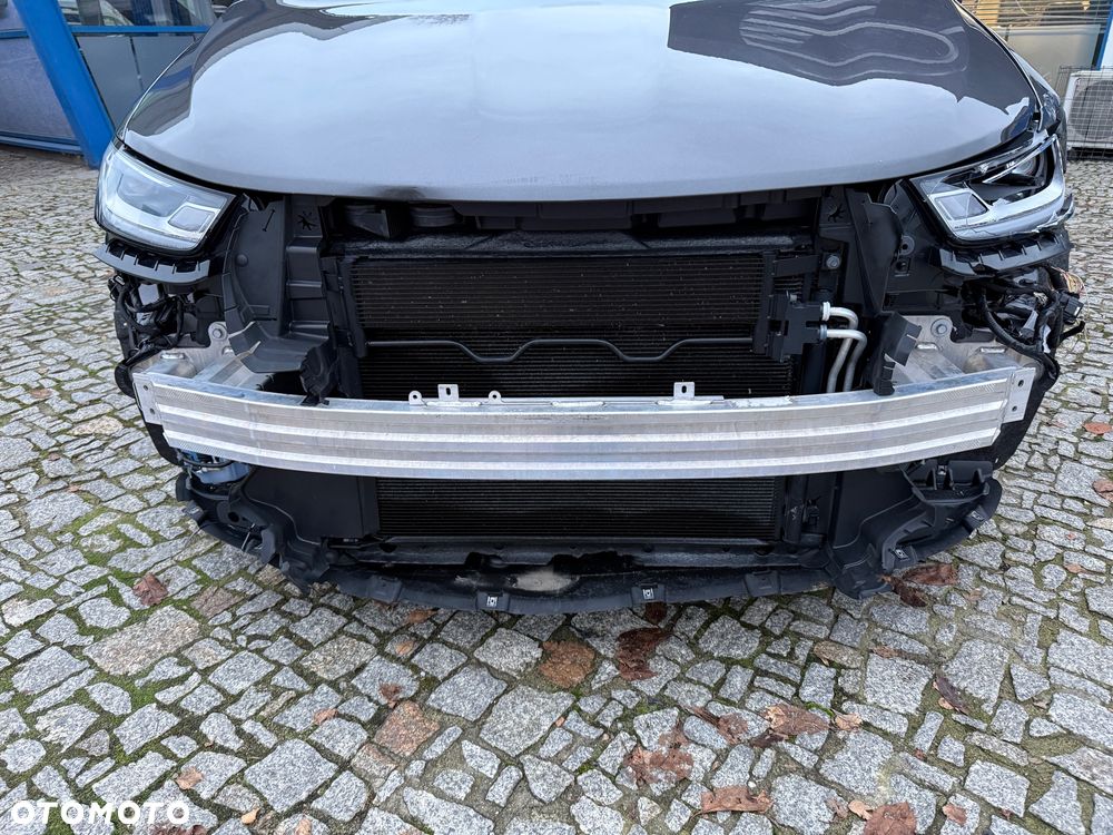 Chrysler Pacifica - 34