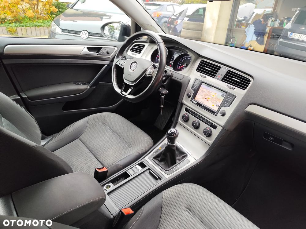 Volkswagen Golf 1.6 BlueTDI Comfortline - 6