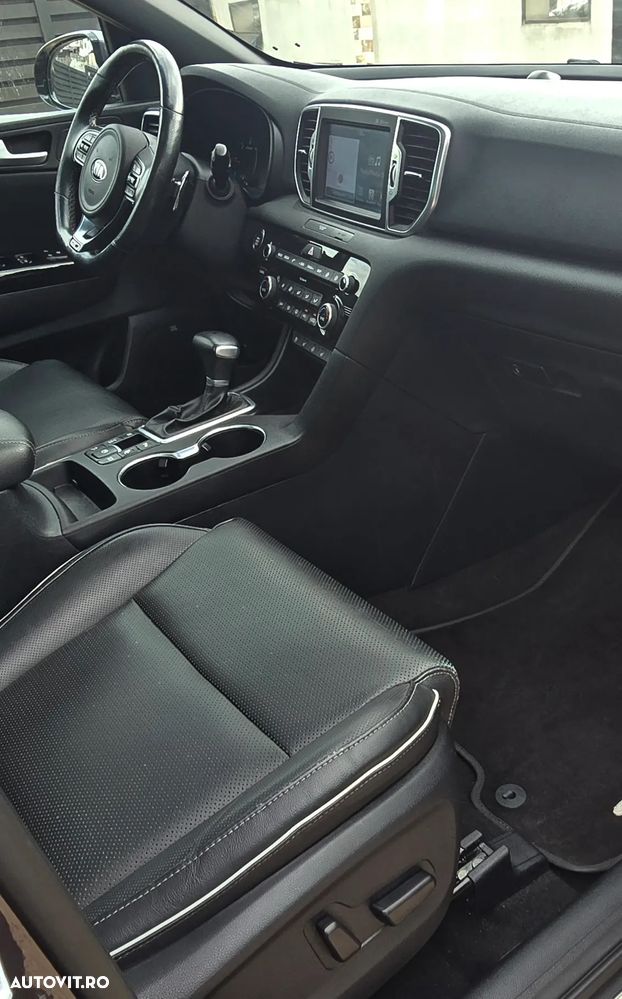 Kia Sportage 2,0 CRDI AWD Aut. GT Line - 8