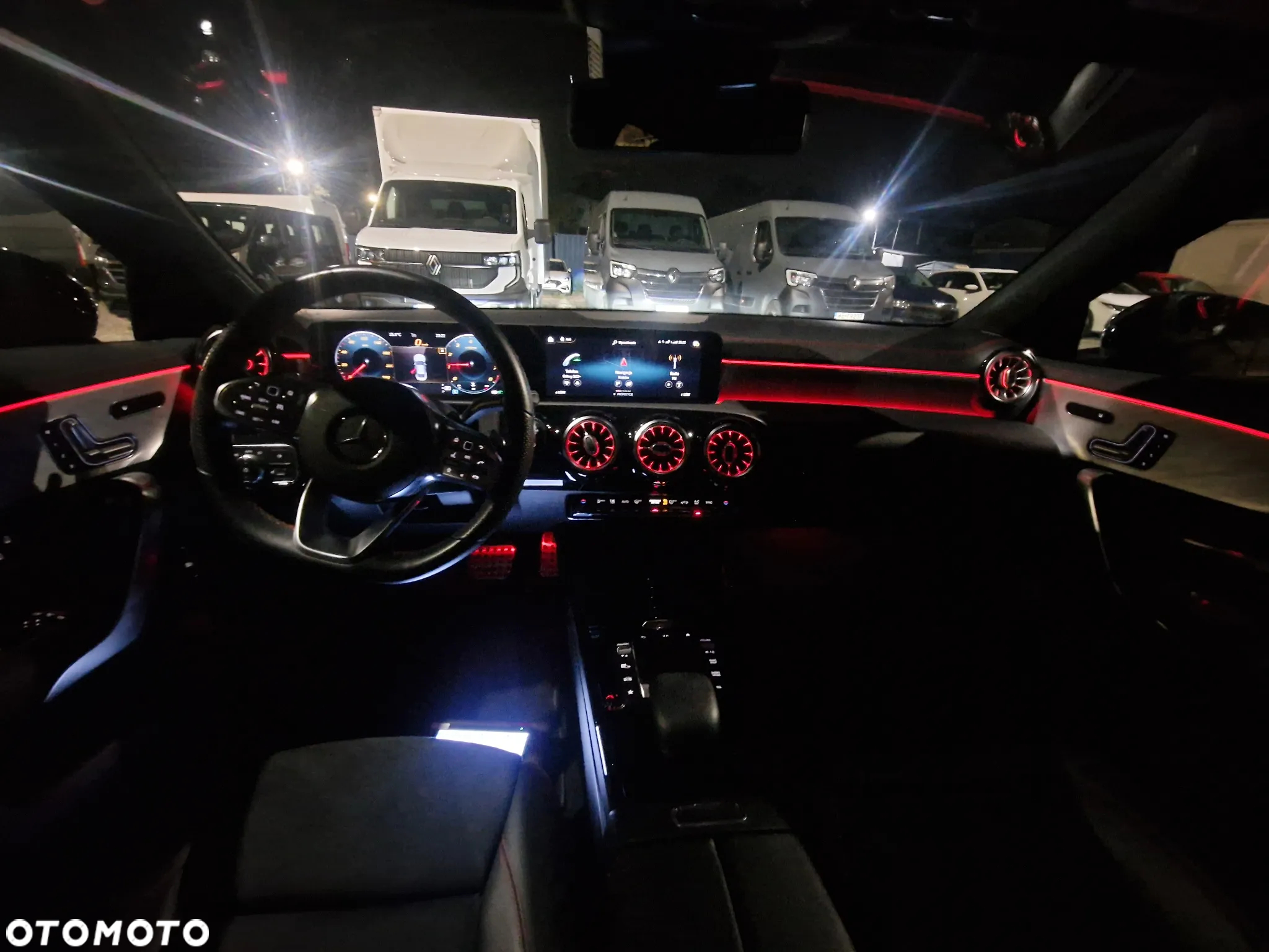 Mercedes-Benz CLA 200 AMG Line 7G-DCT - 33