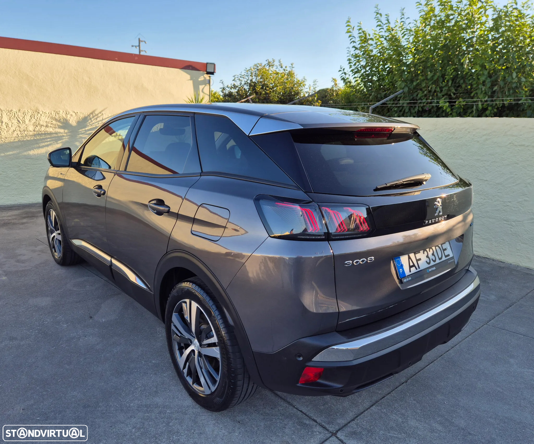 Peugeot 3008 1.6 Hybrid Allure Pack e-EAT8 - 17