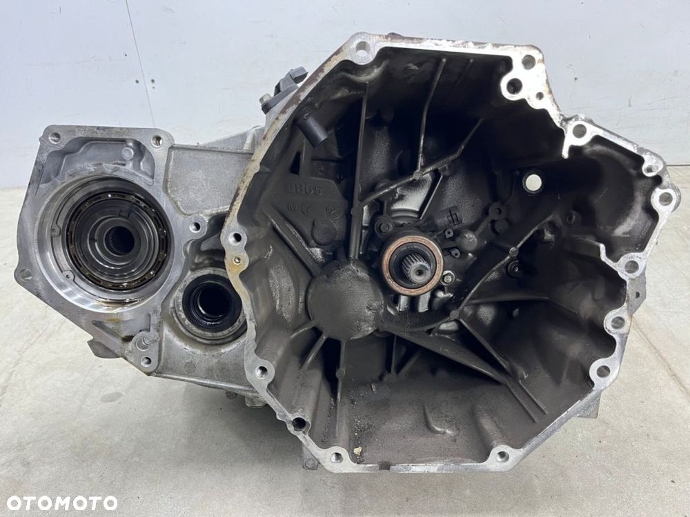 Skrzynia biegów Nissan X-Trail III T32 Rogue 13-21r. 1.6 dCi 4x4 4wd KOD 4br7d manualna 6 biegów - 2