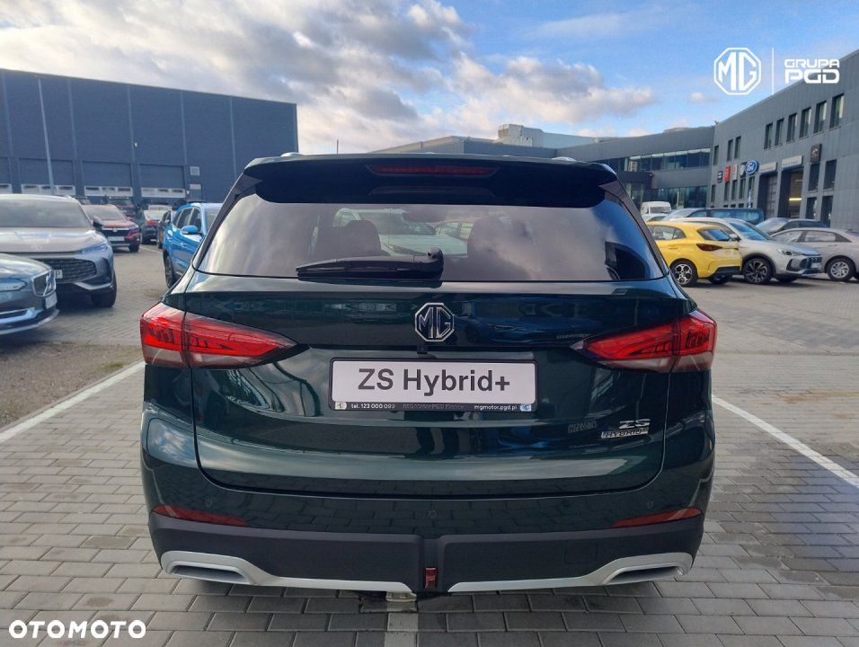 MG ZS - 6