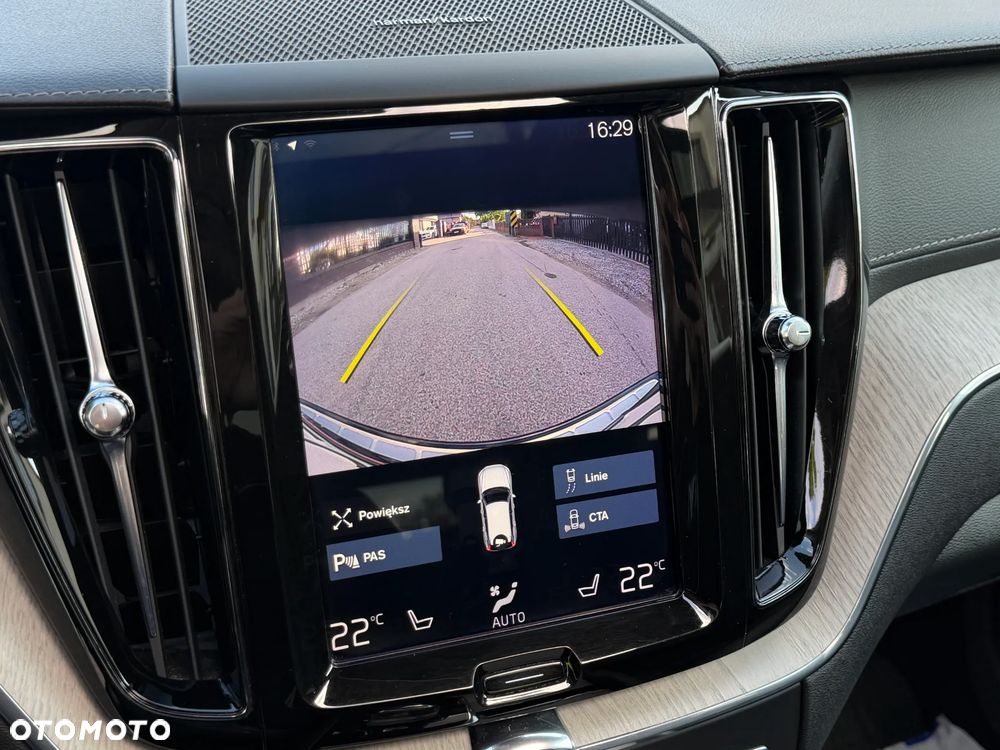 Volvo XC 60 T8 AWD Plug-In Hybrid Inscription - 14