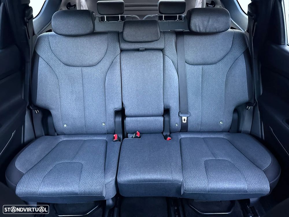 Hyundai Santa Fe 2.0 CRDi Executive - 7