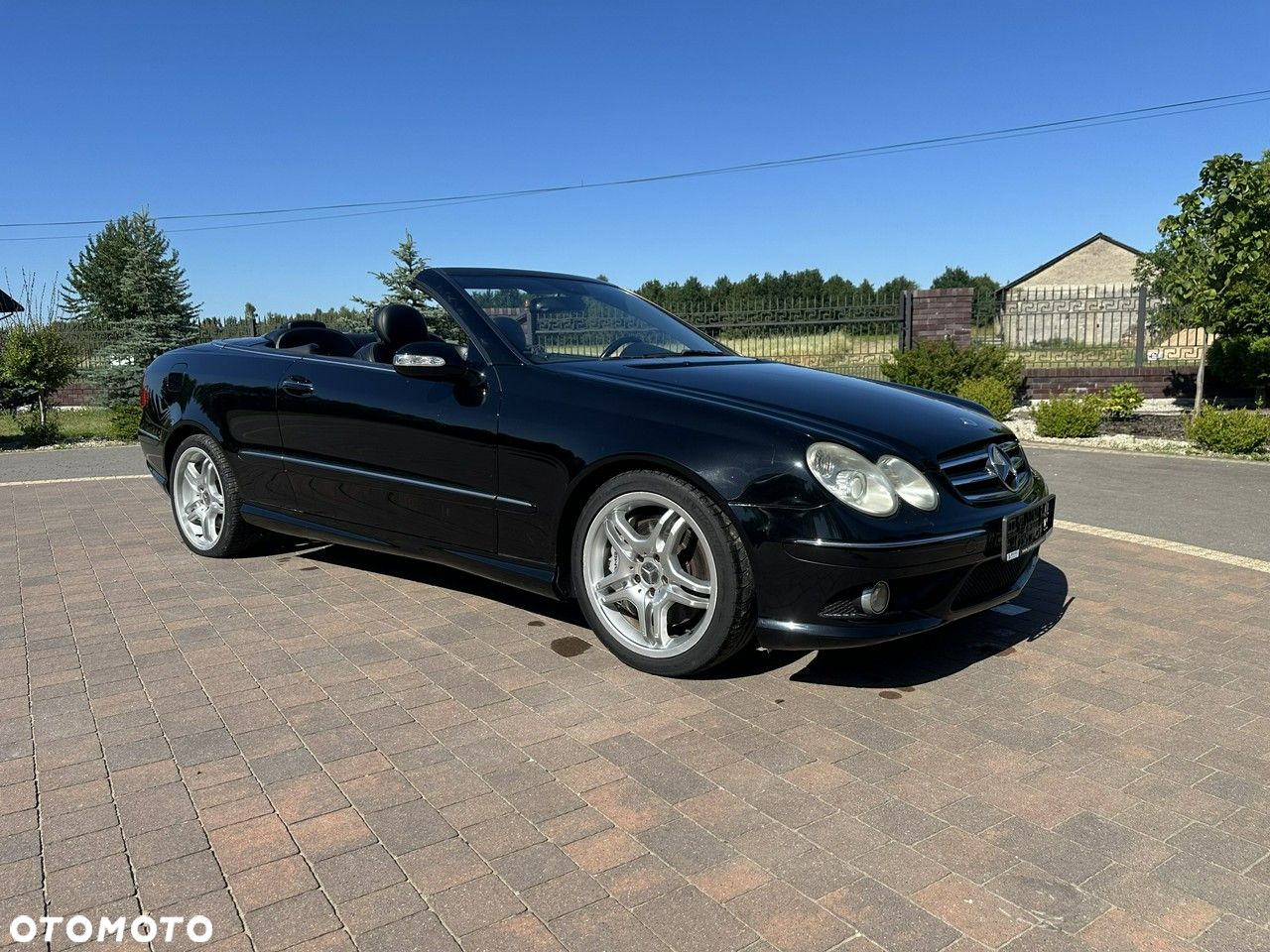 Mercedes-Benz CLK - 2