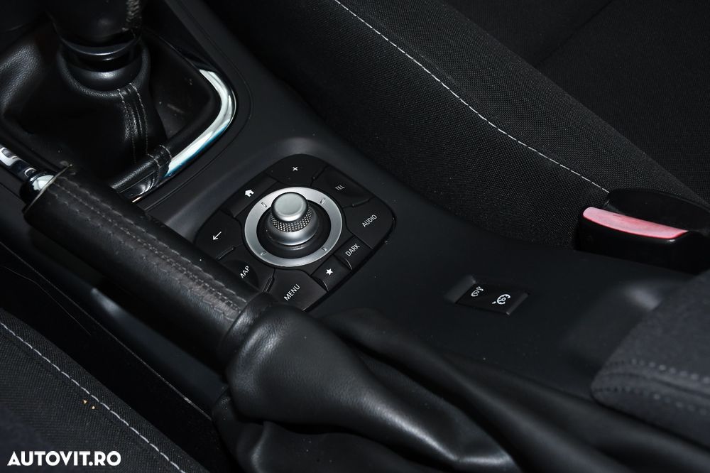 Renault Megane ENERGY dCi 130 Start & Stopp Luxe - 19