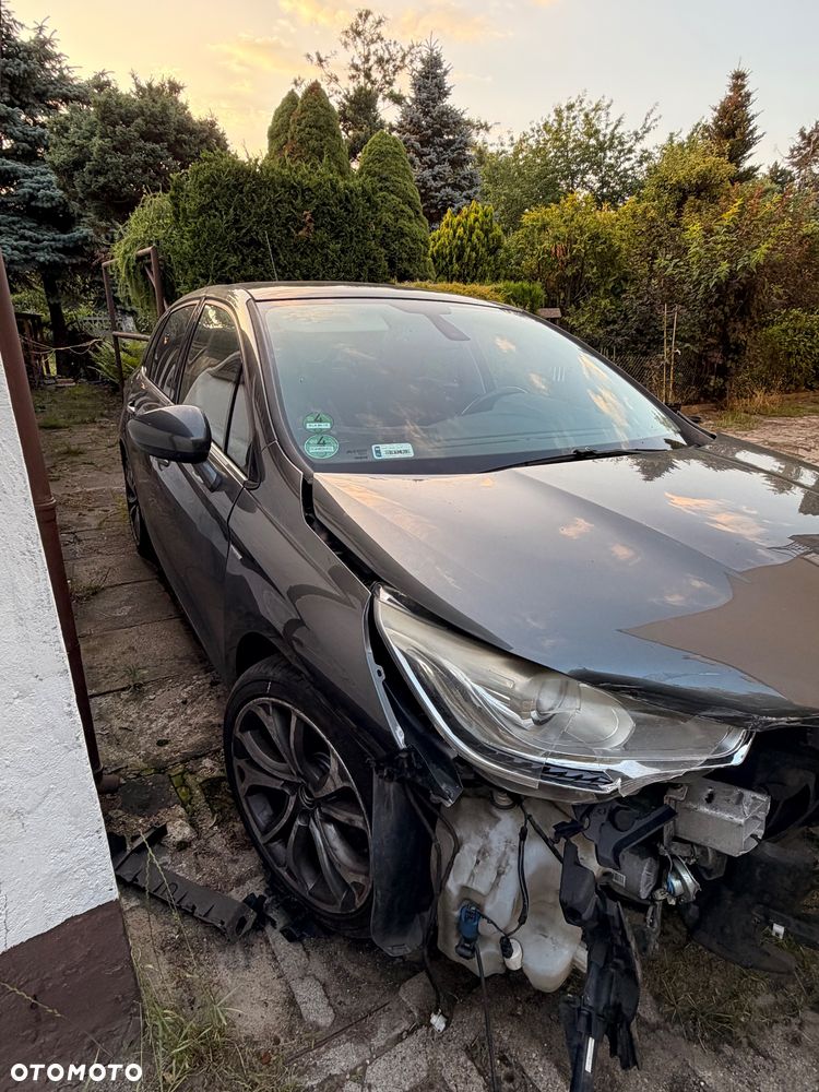 Citroën C4 2.0 HDi Exclusive - 7