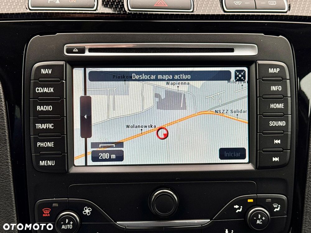 Ford S-Max 2.0 TDCi DPF Titanium X - 26