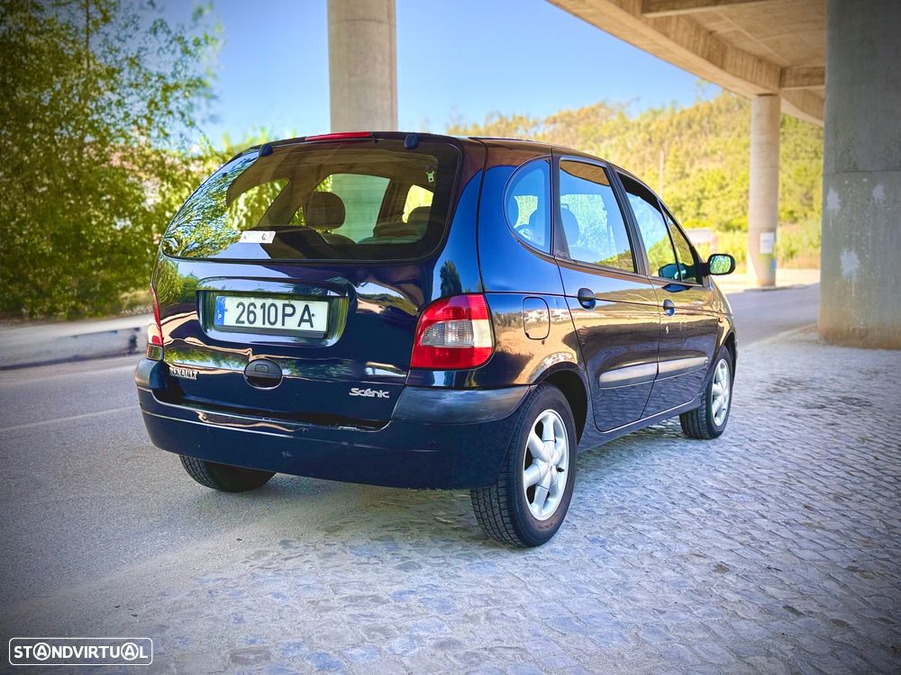 Renault Scénic 1.4 16V RXE AC - 7