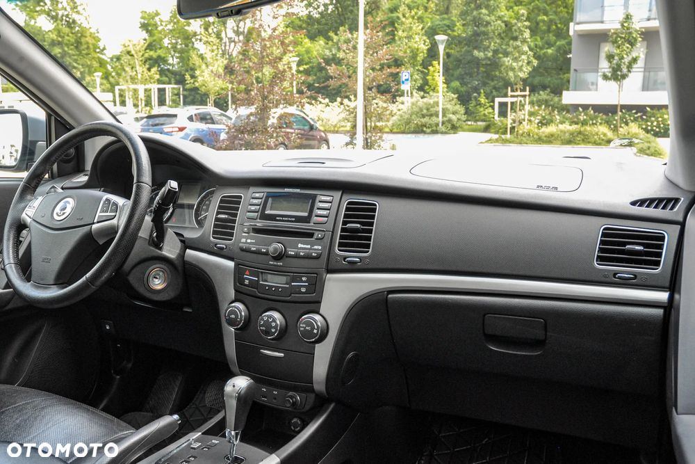 SsangYong/KGM Korando 2.0 E-XDi DPF 4WD Automatik Quartz - 10