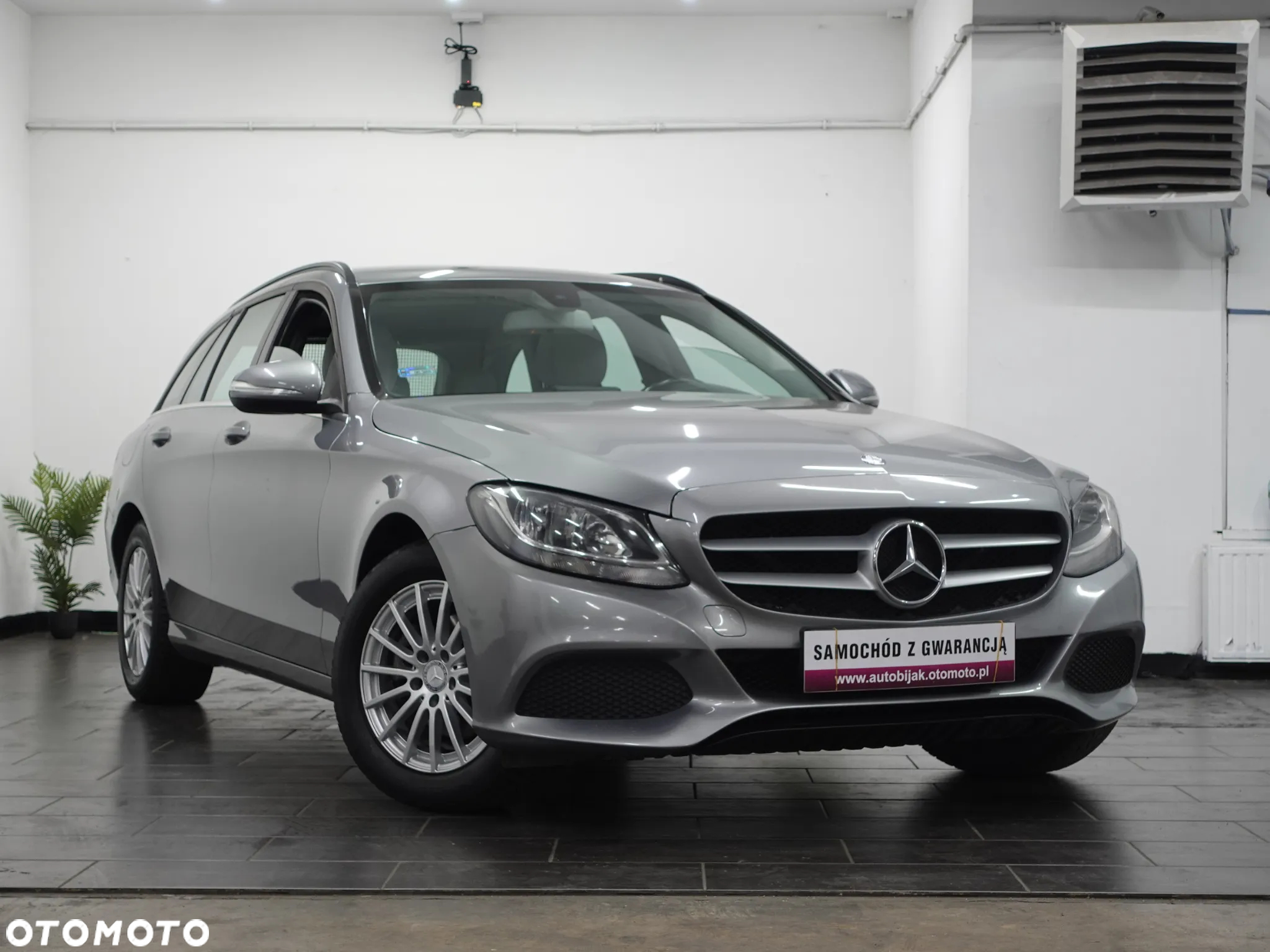 Mercedes-Benz Klasa C 180 (BlueTEC) d T - 12