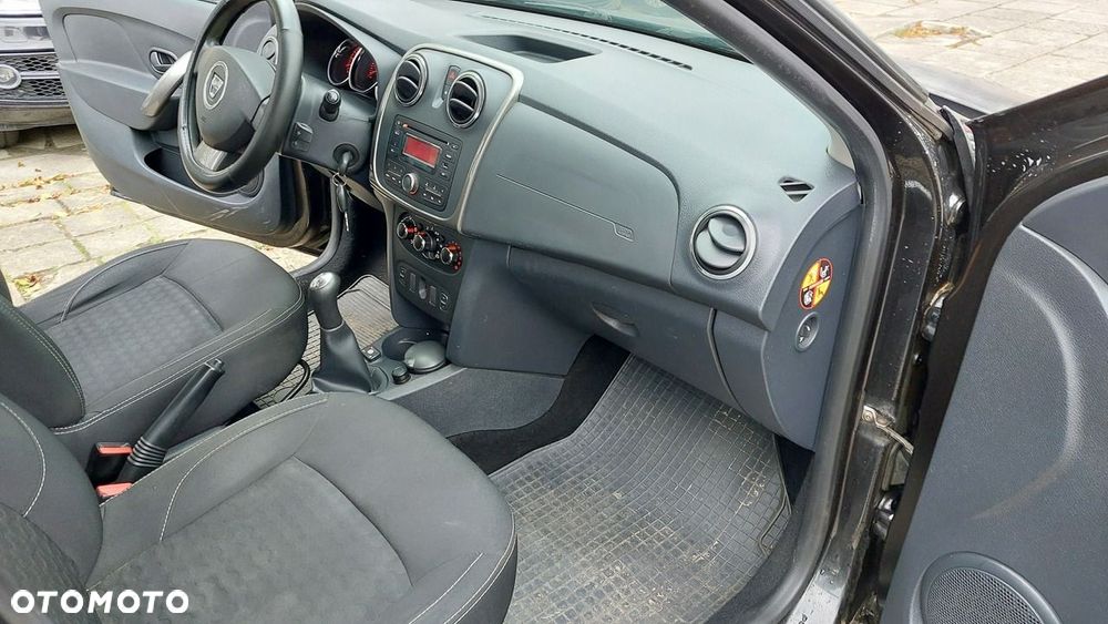 Dacia Sandero - 11