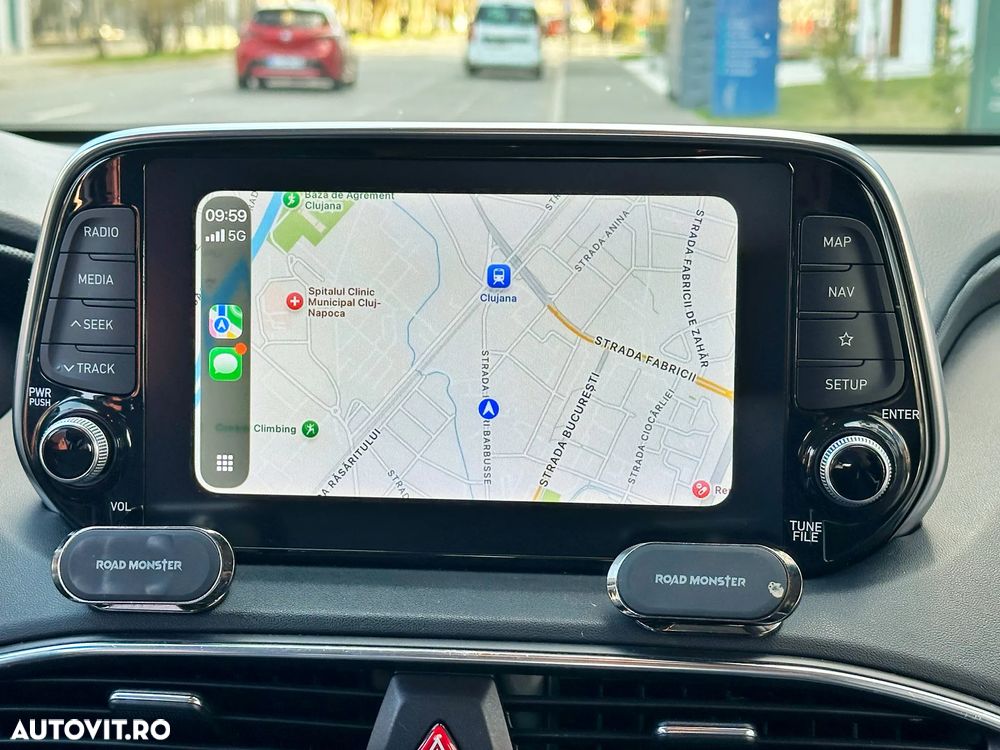 Hyundai Santa Fe - 13